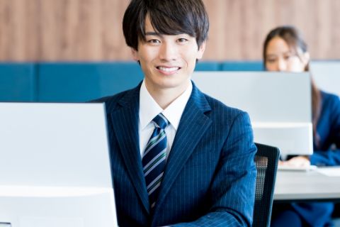 1年目~ 一般事務職